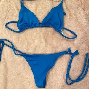 NWOT BLUE FASHIONNOVA THONG BIKINI